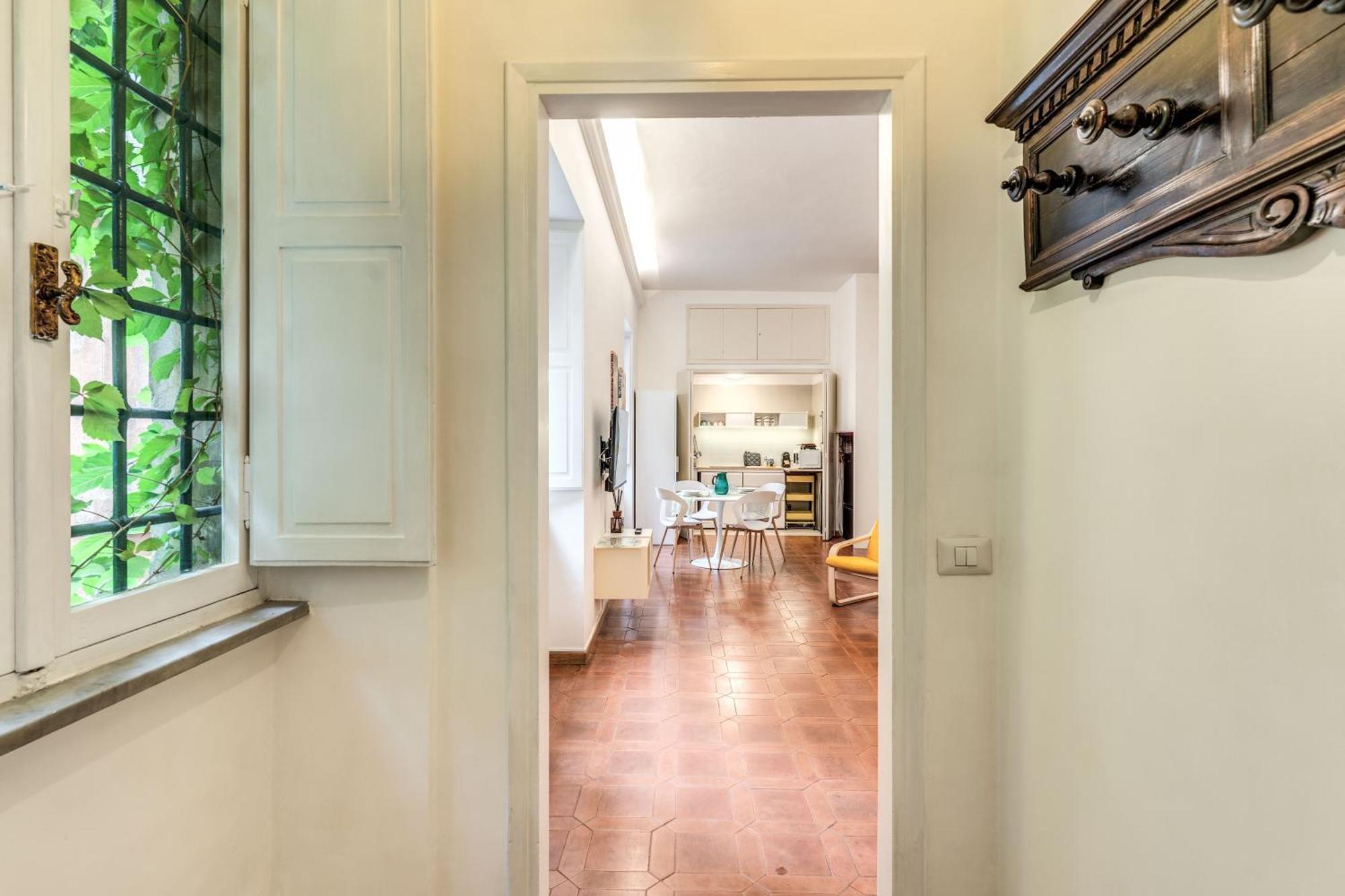 Elegant Behind The Colosseum Appartement *
